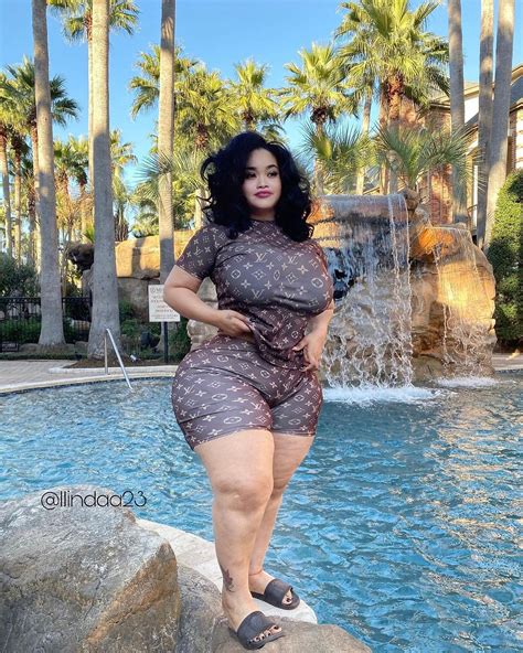 Llinda23 Porn Videos .